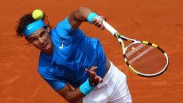 Nadal se queda solo ante Soderling en los cuartos