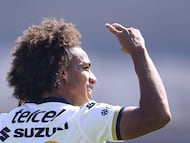 Adalberto Carrasquilla celebrates his goal 1-0 of Pumas during the 1st round match between Pumas UNAM and Queretaro as part of the Liga BBVA MX, Torneo Clausura 2026 at Olimpico Universitario Stadium, on January 11, 2026 in Mexico City, Mexico.