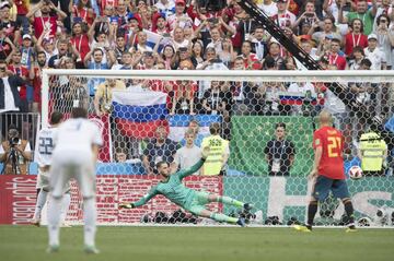 Dzyuba marca el 1-1 de penalti. 