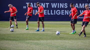 Emil Forsberg, Christopher Nkunku, Josko Gvardiol, Benjamin Henrichs y Timo Werner en el último entrenamiento del RB Leipzig antes de recibir al Shakhtar Donetsk en la primera jornada del grupo F de la Champions.