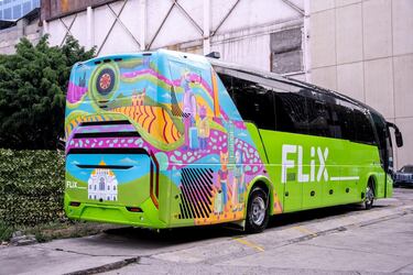 Podrás viajar en autobús por 30 pesos y hacer todas las gestiones desde el celular: así es el nuevo servicio que llega a México