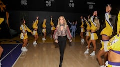 Desmantelamiento en los Lakers: Joey y Jesse Buss, despedidos