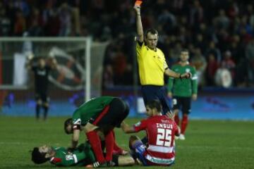 El árbitro Clos Gómez expulsó a Insúa.