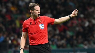 Este será el arbitro del Chivas vs América de Concachampions: perfil, cartulinas...