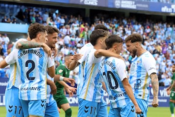 Festejo del gol de Larrubia.
