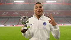 Mbapp&eacute;, en el Allianz Arena tras ganar el mi&eacute;rcoles al Bayern y ser elegido mejor jugador del partido. 