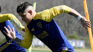 Con tres colombianos, Boca Juniors viajaría a Paraguay