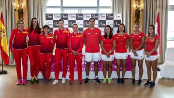 España, en manos de Muguruza y Carla para no descender