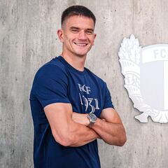 Serbia ‘abarata’ a Topic