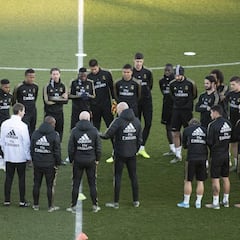 Zidane busca recuperar a Bale entre el recelo de la plantilla