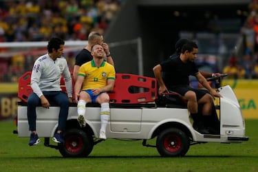 Brazil's Arthur injured in Honduras-thumping warm-up