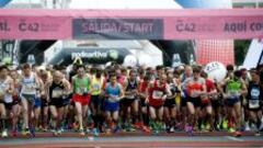 La salida de la Marat&oacute;n de A Coru&ntilde;a, en la que se impuso Manolo Penas.