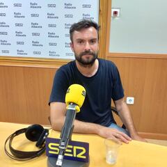 Rubén Albés: “Buscamos dos fichajes en el mercado, me ha sorprendido la personalidad de mis jugadores”