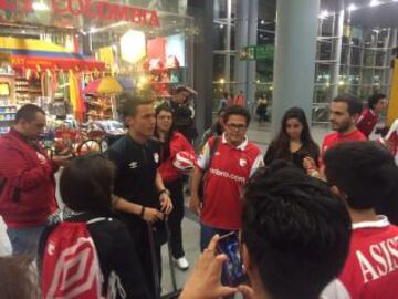 Santa Fe viajó con 24 jugadores a Porto Alegre para enfrentar a Inter.