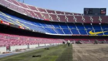 El estadio del Camp Nou mantiene el césped actual