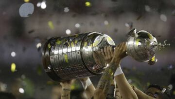 River - Boca: ¿Cómo es el trofeo de la Copa Libertadores?