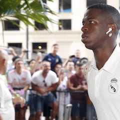 Lopetegui se llevó a Vinicius y lo dejó en el banquillo