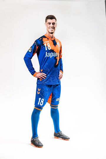 Lleg¨® al V-Varen Nagasaki, en julio de 2018, apenas disput¨® cuatro partidos durante el a?o que perteneci¨® al equipo japon¨¦s.