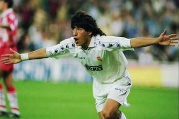 Iván Zamorano anotó 5 goles en 13 partidos.