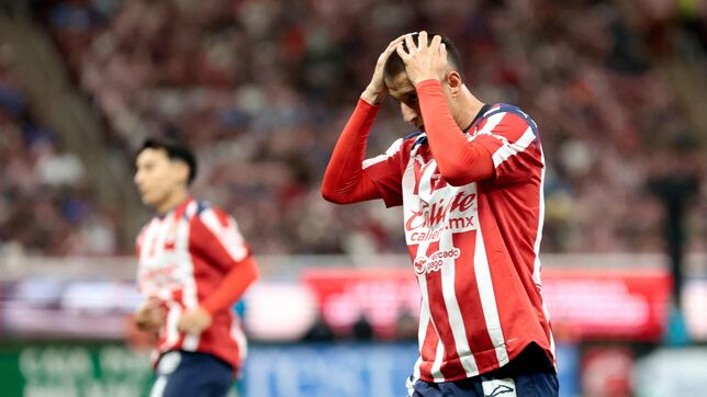 Chivas confirma lesión del Piojo y recupera a Pulido
