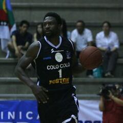 Colo Colo le dio un paseo a Deportes Valdivia en el sur