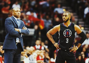 Otra vez los Clippers. Quizá distintos a los otros que también están en esta lista y a todos los demás, ya que no se preveía que ganaran el título, pero se quedaron mucho más lejos de lo que en un principio se suponía. Una temporada regular genial (56-26), pero el peor rival en primera ronda: los Spurs de Gregg Popovich con todavía ramalazos de talento de Tim Duncan y el campeonato del año pasado, el quinto de la dinastía, que les convertía en los vigentes campeones. Los Clippers sobrevivieron a una serie larga a 7 partidos con mucho pundonor y salvando un 2-1 en contra con partido en San Antonio, pero perdieron inexplicablemente una ventaja de 3-1 ante los Rockets en semifinales, con un bochornoso sexto partido en el que manejaron ventajas superiores a los 20 puntos antes de hundirse en el último cuarto, con un 40-15 de parcial en contra. Algo imperdonable que acabó con el aura de Doc Rivers, alargó la maldición de Chris Paul y se confirmó en el séptimo partido en Houston. Un equipo del que se esperaba más. Mucho más. 