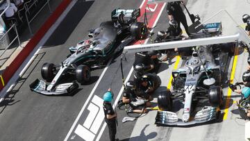 F1 - CANADA GRAND PRIX 2019
 
 44 HAMILTON Lewis (gbr), Mercedes AMG F1 GP W10 Hybrid EQ Power+, 77 BOTTAS Valtteri (fin), Mercedes AMG F1 GP W10 Hybrid EQ Power+, pitlane, during the 2019 Formula One World Championship, Grand Prix of Canada from June 6 to 9 in Montreal - Photo DPPI
 
 
 08/06/2019