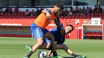 Víctor Meseguer., con el Mirandés.