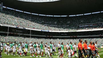 SOCCER/FUTBOL
ELIMINATORIAS CONCACAF 2010
MEXICO VS ESTADOS UNIDOS
CLASICO DE CONCACAF
General view, during World Cup 2010 qualifier game against USA at the Azteca Stadium./Vista General durante juego eliminatorio de Copa del Mundo 2010 en el Estadio Azteca. 12 August 2009. MEXSPORT/OMAR MARTINEZ