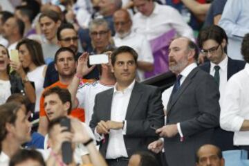 Gran ambiente en el palco del Bernabéu. 