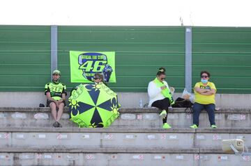 Seguidores de Valentino en el circuito de Misano.