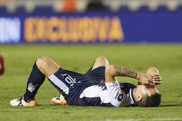 Los Rayados sufrieron el mismo mal que el torneo pasado, pues hace exactamente medio año ganaban por el mismo resultado a Cruz Azul y en la vuelta la Máquina los dejó fuera, ahora se llevaron ventaja de casa, pero para el regreso cayeron en el Universitario con un pauperrimo parado sobre el campo