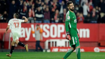 Sarabia celebra un gol. 