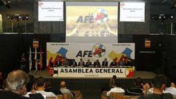 <b>EN MADRID. </b>Rubiales presidió la Asamblea de la AFE.