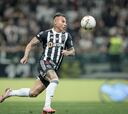 Eduardo Vargas y Atlético Mineiro eliminan a San Lorenzo