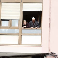 Las personas mayores podrían salir también a partir del 2-M