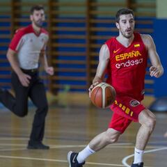 Vives: "Si jugamos con dos bases creo que sí puedo quedarme"