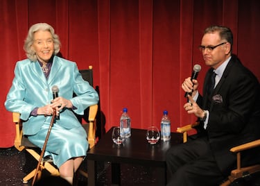Marsha Hunt vivió más de 100 años con elegancia, talento y compromiso. Nacida en 1917, fue una estrella del cine clásico en los años 30 y 40, destacando en películas como 'Orgullo y Prejuicio' (1940) y 'Justa venganza' (1948). Su carrera fue interrumpida por la lista negra de Hollywood en los años 50, debido a su activismo político, pero nunca dejó de luchar por los derechos humanos y la justicia social.

Además de actriz, fue escritora, modelo y defensora incansable de causas humanitarias. Falleció en 2022 a los 104 años, dejando un legado de integridad, arte y valentía. Su vida fue prueba de que el compromiso y la pasión pueden brillar más allá de la pantalla.