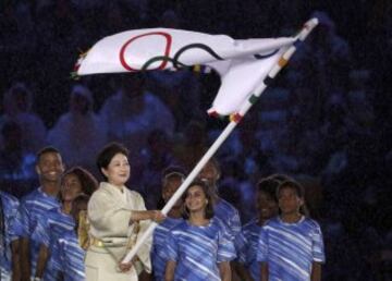 Riveros lideró a Chile en la ceremonia de Clausura