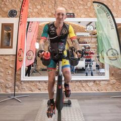 Récord Guinness de pedaleo sobre bicicleta estática