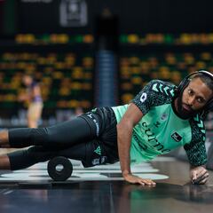 Adam Smith: de oficio, lanzar los tiros decisivos