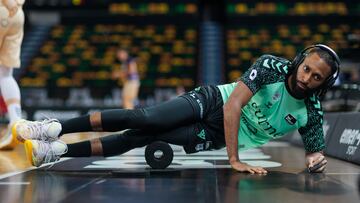 Adam Smith: de oficio, lanzar los tiros decisivos