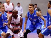 El Tecnyconta de McCalebb maniata al San Pablo Burgos