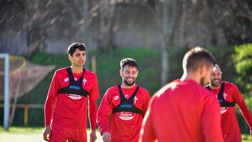 Moi Delgado, en el entrenamiento del Racing de Ferrol.
