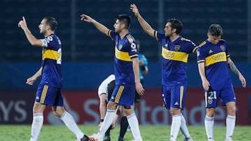 Soccer Football - Copa Libertadores - Libertad v Boca Juniors - Estadio La Nueva Olla, Asuncion, Paraguay - September 17, 2020 Boca Juniors players celebrate after the match Pool via REUTERS/Jorge Saenz