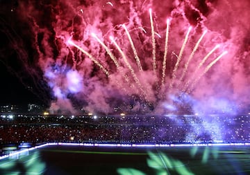 En un ambiente lleno de color, música, símbolos de nuestra tierra y cerca de 30 mil personas en las tribunas, este encuentro representó la gratitud de los 47 millones de colombianos hacia los futbolistas que fueron a Brasil. Una emotiva despedida ya que se volvía a un Mundial tras 16 años de ausencia. Para este viernes, no hay venta de boletas, están siendo distribuidas por socios y patrocinadores de la Selección.