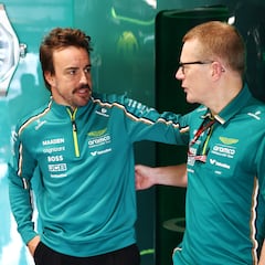 Aston Martin escucha a Alonso