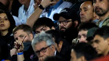 Futbol, Universidad Catolica vs Colo Colo.
Fecha 9, campeonato Nacional 2024.
El Presidente de la Republica Gabriel Boric es fotografiado durante el partido de primera division  disputado en el estadio Santa Laura de Santiago, Chile.
20/04/2024
Andres Pina/Photosport

Football, Universidad Catolica vs Colo Colo.
9th turn, 2024 National Championship.
The President of the Republic Gabriel Boric is pictured during the first division match against Colo Colo  held at the Santa Laura stadium in Santiago, Chile.
20/04/2024
Andres Pina/Photosport