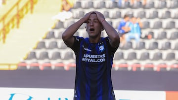 Futbol, Huachipato vs Carabobo
Segunda fase, Copa Libertadores 2026.
El jugador de Huachipato Martin Canete es fotografiado durante el partido clasificatorio de Copa Libertadores contra Carabobo disputado en el estadio CAP de Talcahuano, Chile.
24/02/2026
Eduardo Fortes/Photosport
Football, Huachipato vs Carabobo
2nd phase Copa Libertadores 2026.
Huachipato player Martin Canete is pictured during the qualifying Copa Libertadores match against Carabobo held at the CAP stadium in Talcahuano, Chile.
24/02/2026
Eduardo Fortes/Photosport