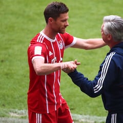 Xabi Alonso piropea a Ancelotti